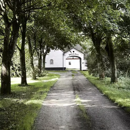 Restored House From 1842 By Adal *